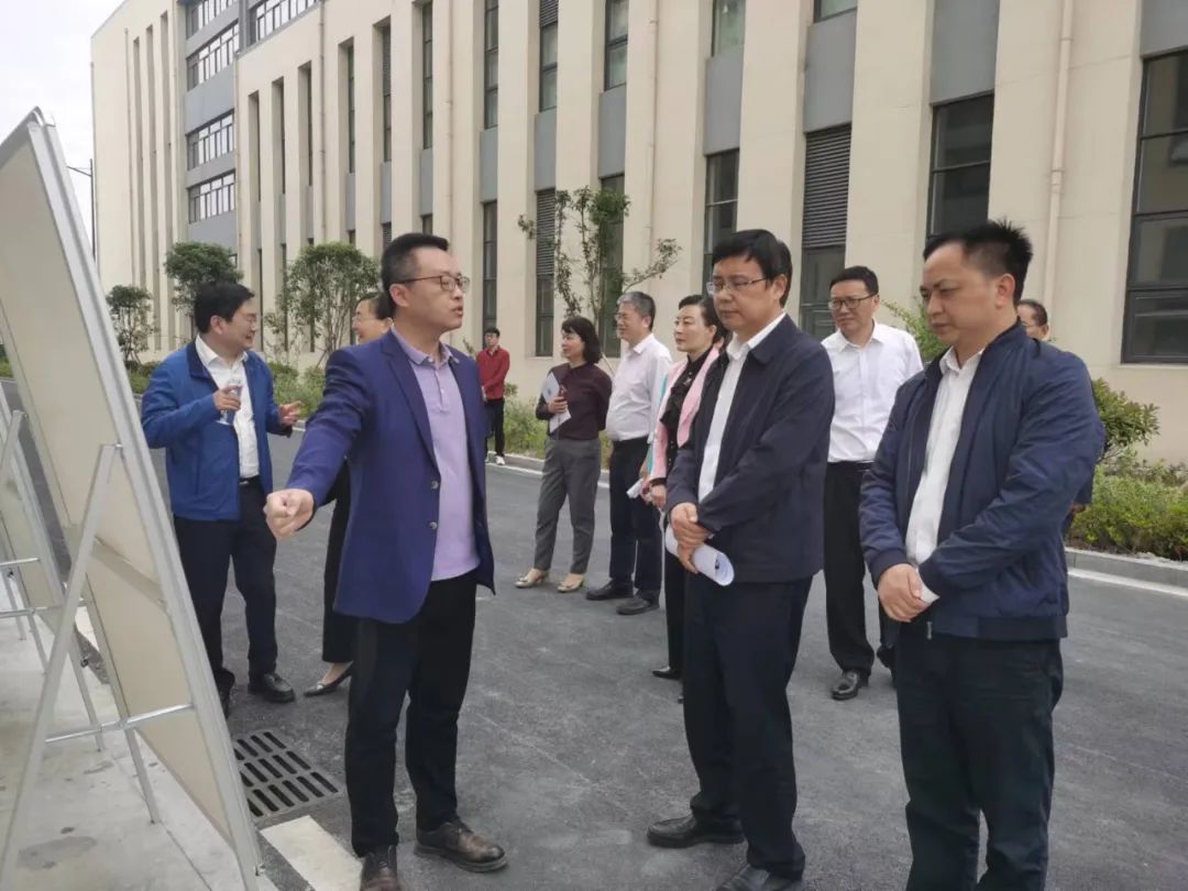 安徽省衛(wèi)健委副主任吳振宇率隊(duì)來(lái)旌德調(diào)研生命健康產(chǎn)業(yè)工作，實(shí)地考察旌德海昭生物科技有限公司